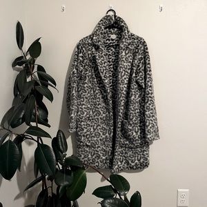 ✨WORN 2x A NEW DAY LEOPARD COAT✨